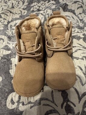 UGG Baby Booties Size 4 – Tan Suede